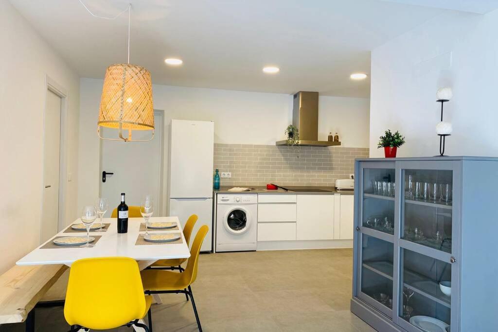 70 M2, Apartamento Cerca De La Playa, Apto Minusvalidos. Ρόζες Εξωτερικό φωτογραφία